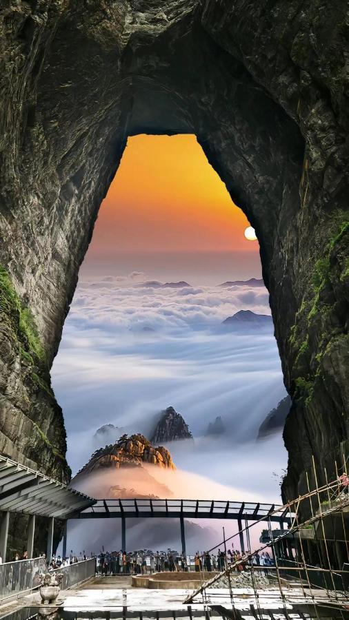 Zhangjiajie Hero Boutique Hotel Экстерьер фото